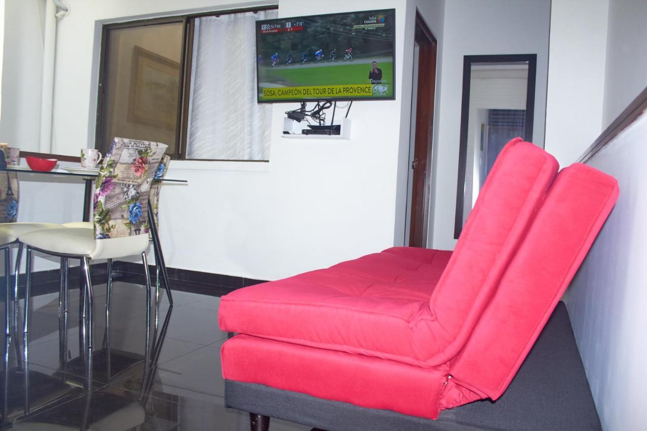 Cozy Apartment Excellent Location, Air Conditioning Cali Exterior photo