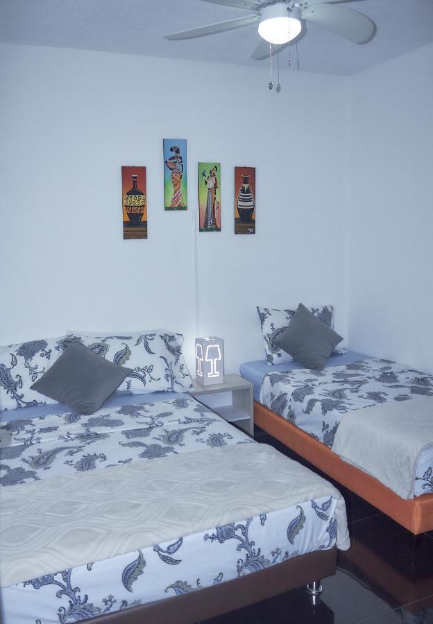Cozy Apartment Excellent Location, Air Conditioning Cali Exterior photo
